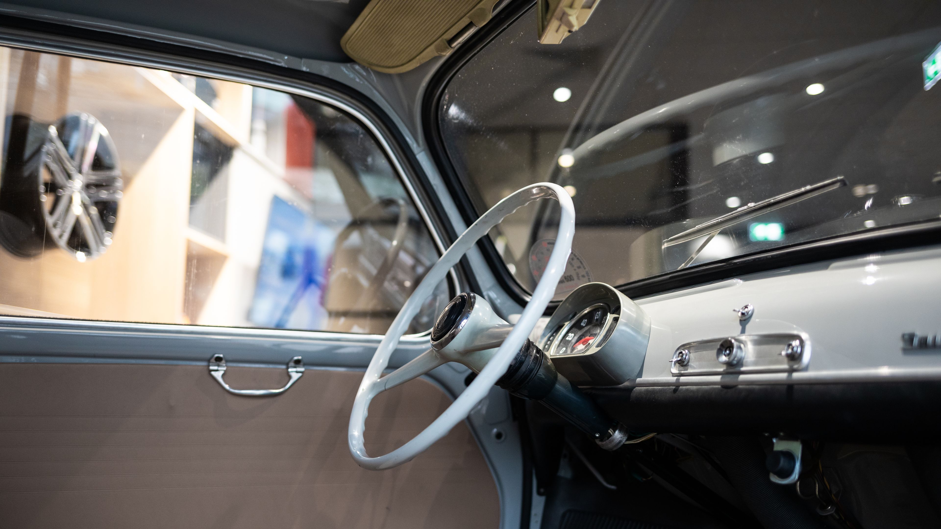 SEAT veterán modell kormánya és műszerfala